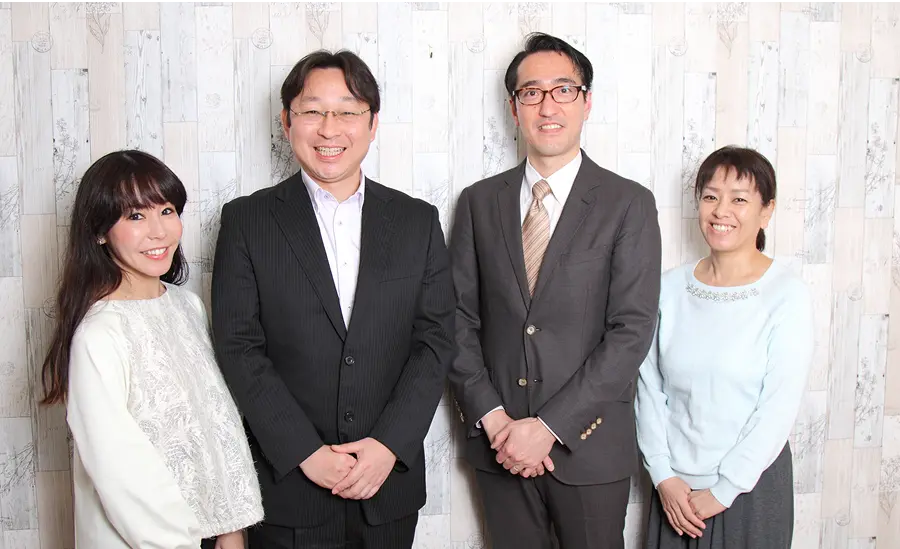 いえまるスタッフの集合写真